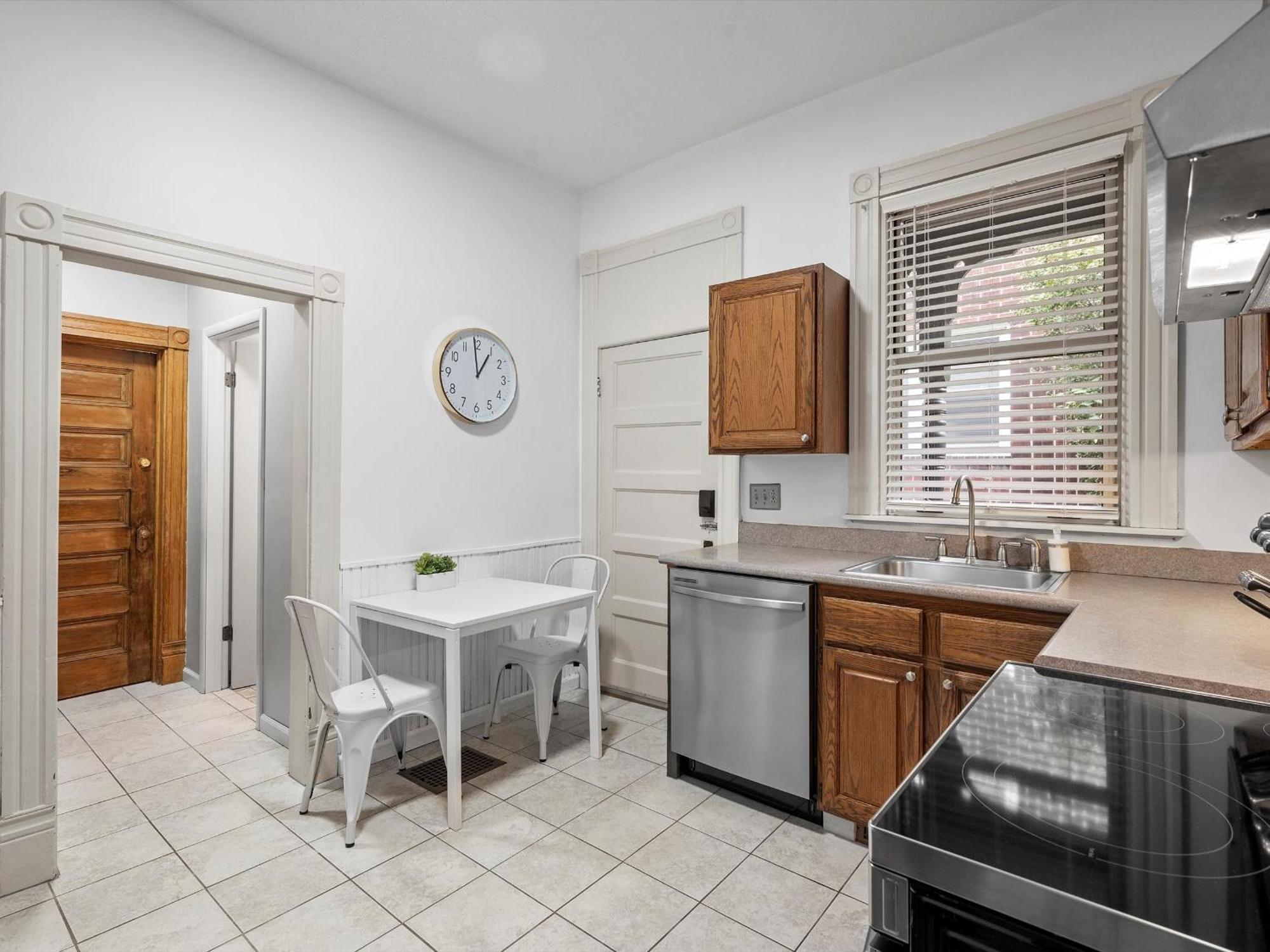 Oakland, !b Stylish And Quiet Private Bedroom With Shared Bathroom Habitación en casa particular