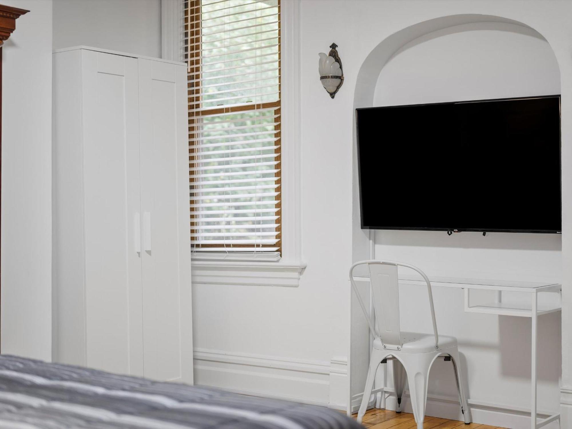 Privatunterkunft Oakland, !b Stylish And Quiet Private Bedroom With Shared Bathroom Pittsburgh